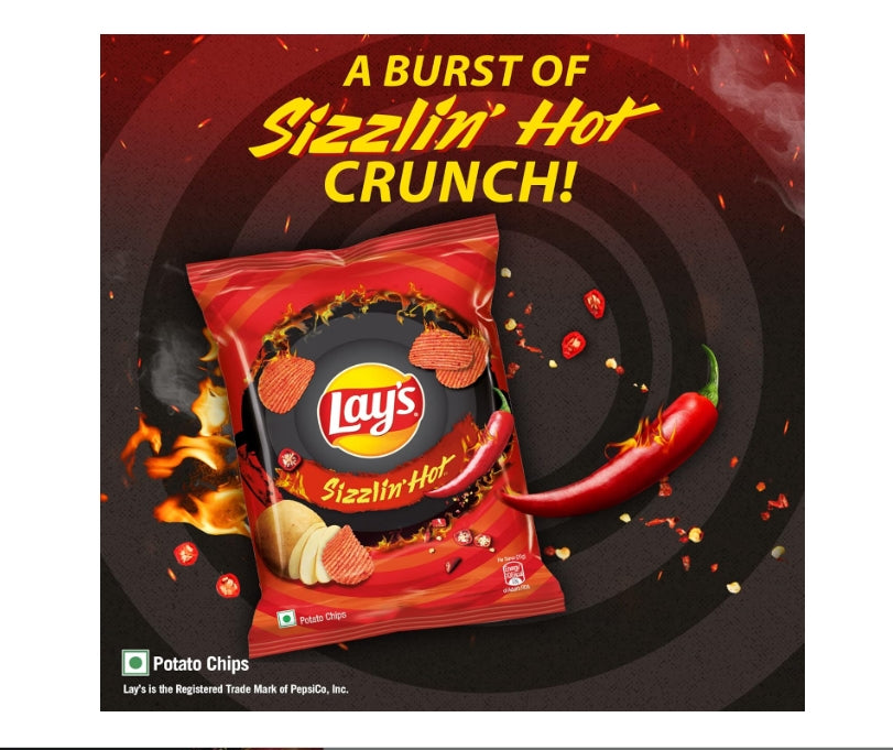Lay's Sizzlin’ Hot Potato Chips 48g, Crispy Wavy Chips and Snacks