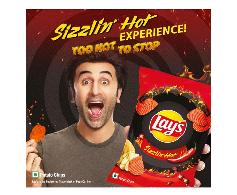 Lay's Sizzlin’ Hot Potato Chips 48g, Crispy Wavy Chips and Snacks