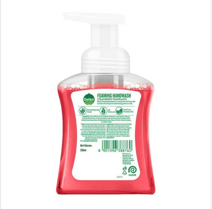 Dettol Foaming Handwash - 10x Better Germ Protection, Strawberry, 3x250 ml pump (Multipack)